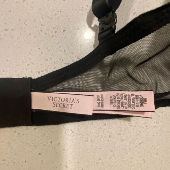 Victoria’s Secret bra lined Demi bra size 36DDD - Picture 7 of 11
